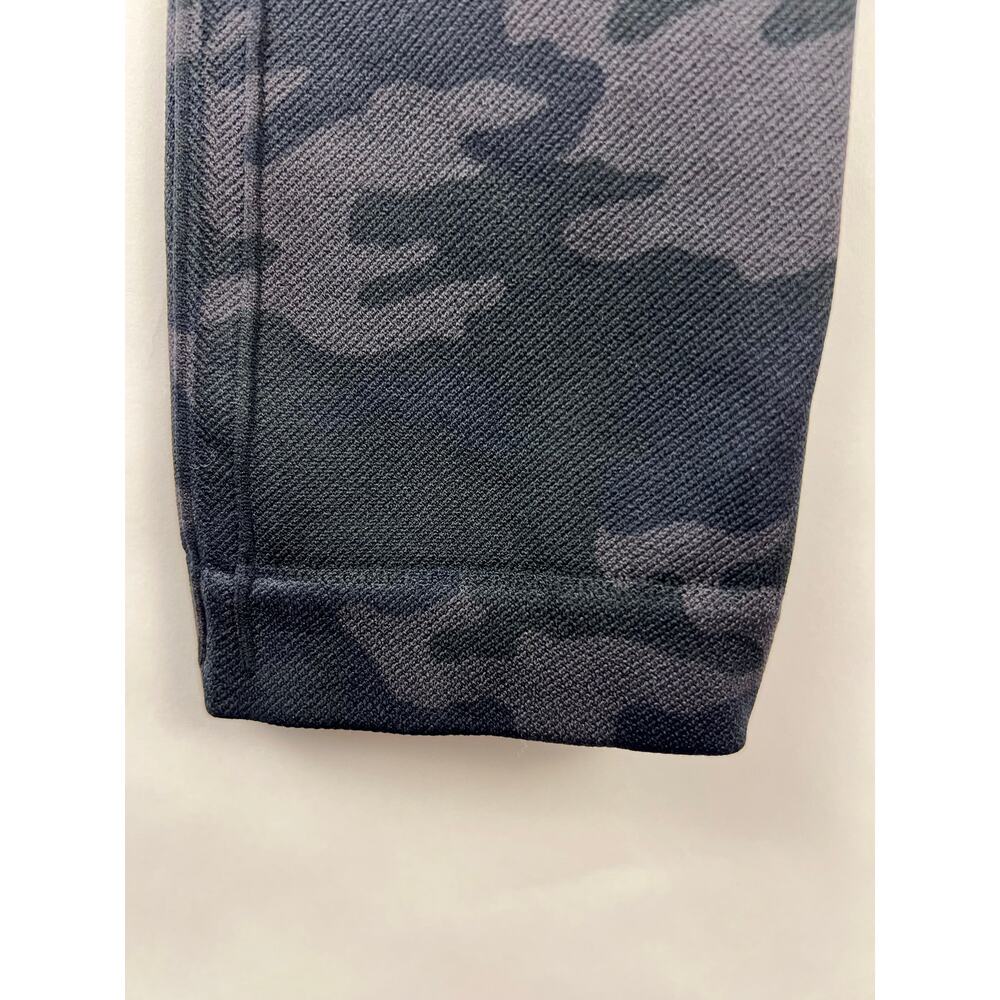 Spanx Look At Me Now Seamless Black Camo Leggings XS High Rise Shapewear - Picture 5 of 9